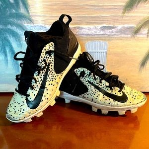 Nike baseball cleats